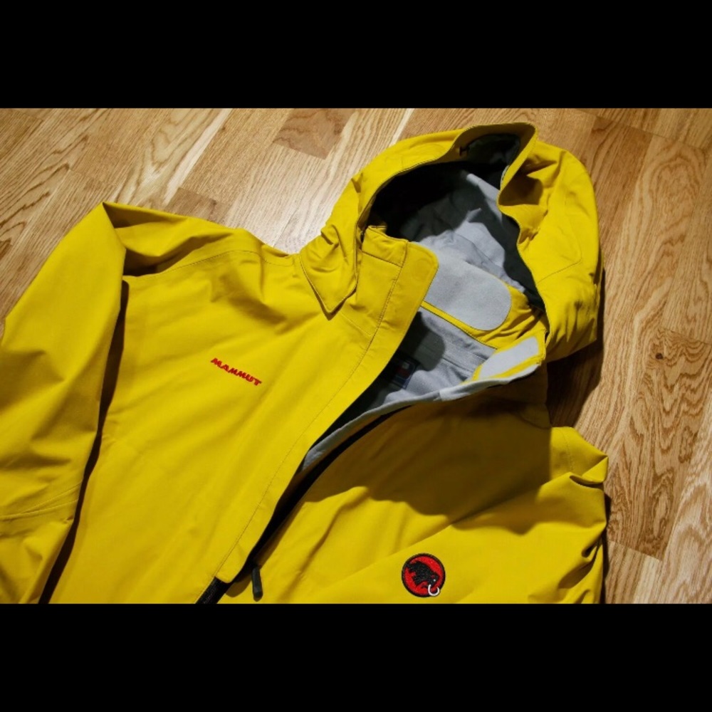Mammut Ski Jacket XL- Dry Tech- Yellow- 10/10!